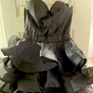 FASHIONNOVA  black mini ruffle dress M NWT